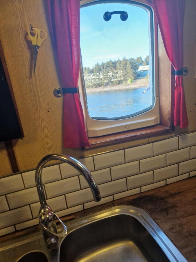 Ship Windoe Hotell Södertälje Exteriör bild